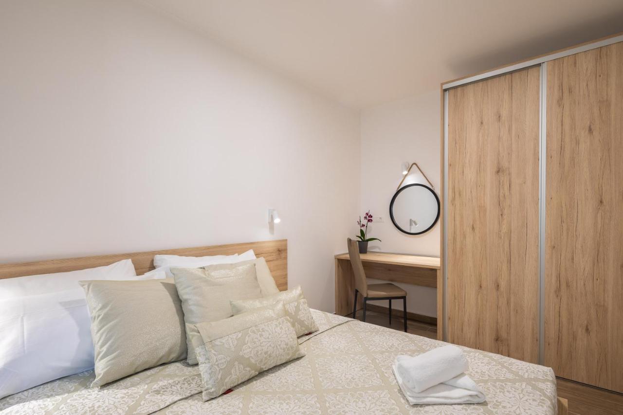 ז'סניסה Direct Beach Apartments מראה חיצוני תמונה