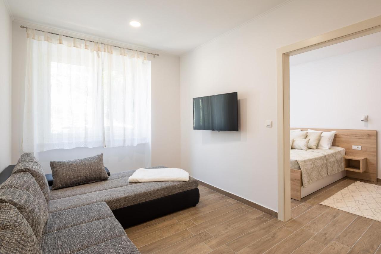 ז'סניסה Direct Beach Apartments מראה חיצוני תמונה